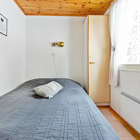 Lomarivi C4 By Interhome *